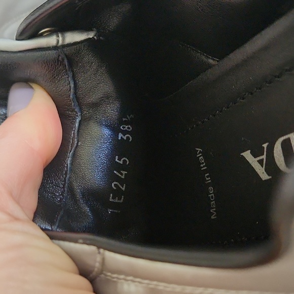 Prada Metallic Silver Quilted Nylon sneakers womens size 38.5 ( USA size 8.5) - Picture 11 of 14